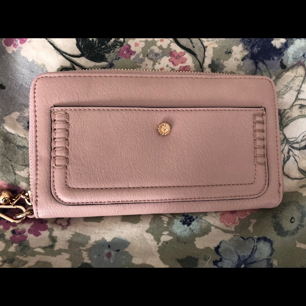 LC Lauren Conrad Pink Wristlet Wallet